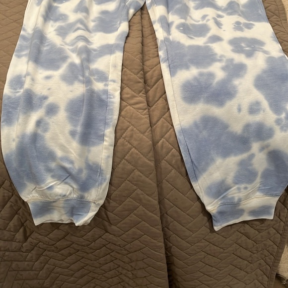 Mud Pie Bryant Blue Tie Dye Joggers/NWT/Medium - Picture 4 of 11